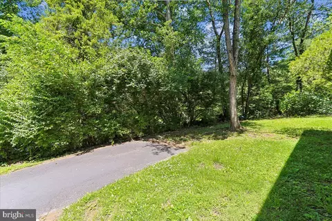 Exterior - 12811 Lacy Dr, Silver Spring, MD 20904 photo 15 of 16
