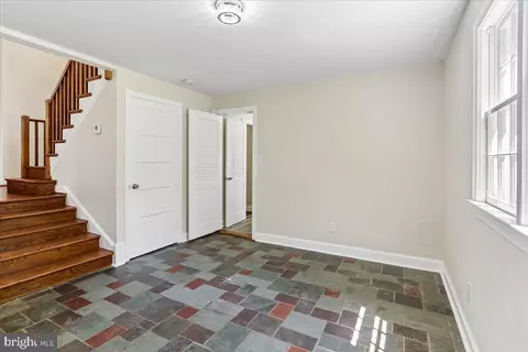 Entry Way - 12811 Lacy Dr, Silver Spring, MD 20904 photo 6 of 9