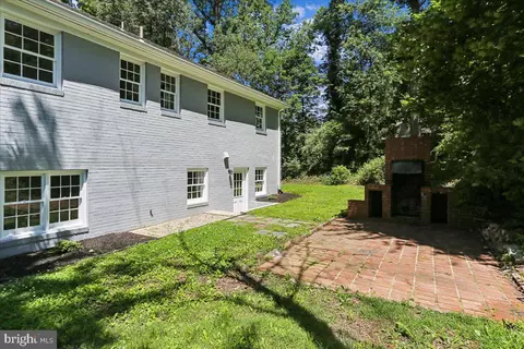 Exterior - 12811 Lacy Dr, Silver Spring, MD 20904 photo 12 of 16