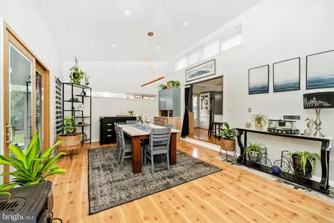 Dining - 11816 Selfridge Rd, Silver Spring, MD 20906 photo 6 of 6