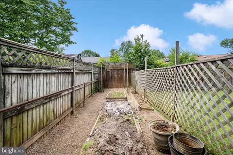 Exterior - 11816 Selfridge Rd, Silver Spring, MD 20906 photo 17 of 17