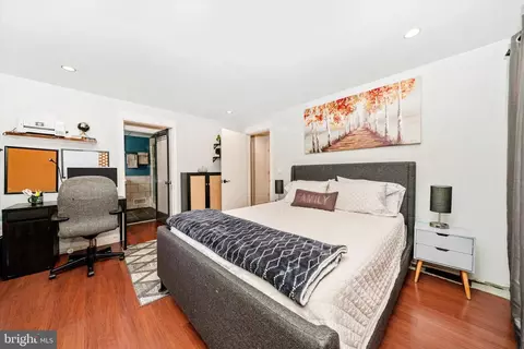 Bedroom - 11816 Selfridge Rd, Silver Spring, MD 20906 photo 2 of 10