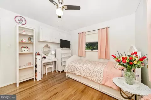Bedroom - 11816 Selfridge Rd, Silver Spring, MD 20906 photo 7 of 10
