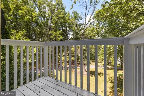 Exterior - 16112 Barnesville Rd, Boyds, MD 20841 photo 7 of 22