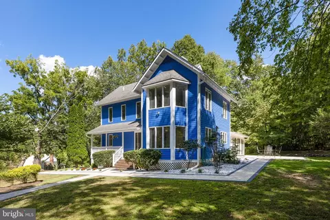 Exterior - 16112 Barnesville Rd, Boyds, MD 20841 photo 2 of 22
