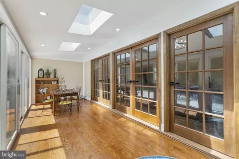 Entry Way - 16112 Barnesville Rd, Boyds, MD 20841 photo 3 of 6