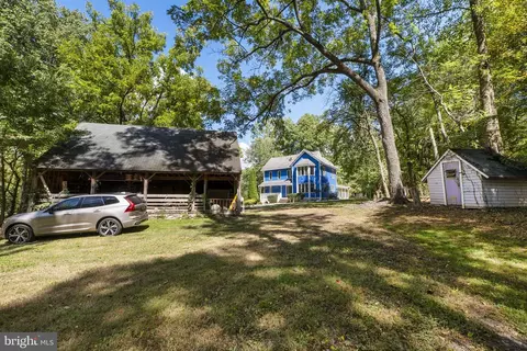 Exterior - 16112 Barnesville Rd, Boyds, MD 20841 photo 17 of 22