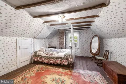 Bedroom - 16112 Barnesville Rd, Boyds, MD 20841 photo 9 of 9