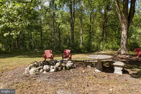 Exterior - 16112 Barnesville Rd, Boyds, MD 20841 photo 19 of 22