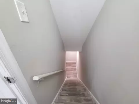 Entry Way - 14813 Hammersmith Cir, Silver Spring, MD 20906 photo 5 of 7