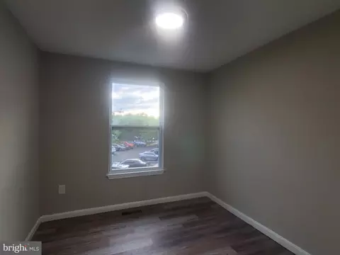 Bedroom - 14813 Hammersmith Cir, Silver Spring, MD 20906 photo 1 of 3
