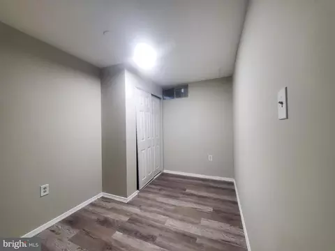 Bedroom - 14813 Hammersmith Cir, Silver Spring, MD 20906 photo 2 of 3