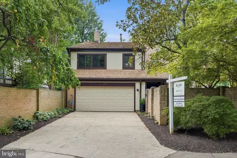 6313 Swords Way, Bethesda, MD 20817