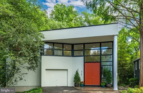4708 Dorset Ave, Chevy Chase, MD 20815