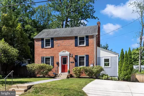 2714 Arvin St, Silver Spring, MD 20902