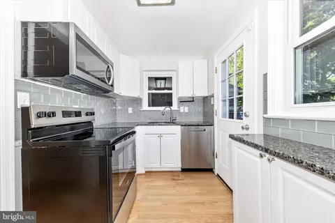 Kitchen - 2714 Arvin St, Silver Spring, MD 20902 photo 1 of 3
