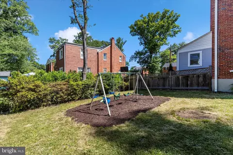 Exterior - 2714 Arvin St, Silver Spring, MD 20902 photo 11 of 15