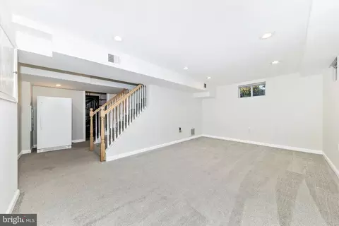 Living - 2714 Arvin St, Silver Spring, MD 20902 photo 6 of 6