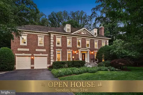 9646 Eagle Ridge Dr, Bethesda, MD 20817