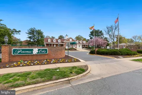 824 Quince Orchard Blvd #824-20, Gaithersburg, MD 20878