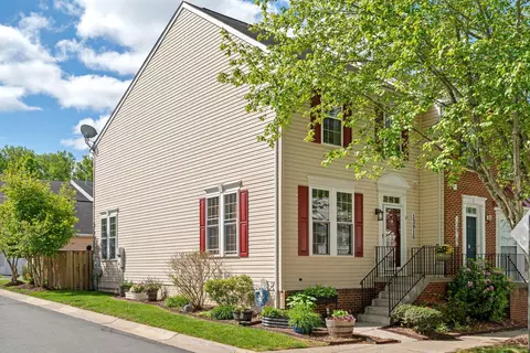 13916 Lullaby Rd, Germantown, MD 20874