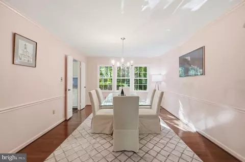 Dining - 15205 Winstead Ln, Silver Spring, MD 20905 photo 2 of 3