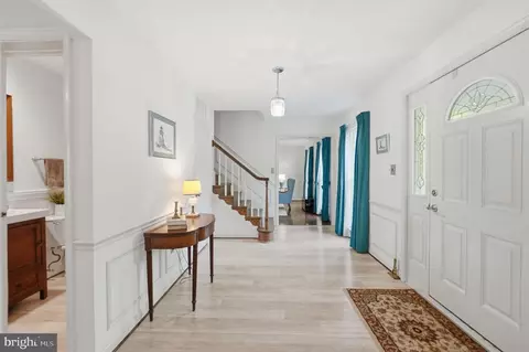 Entry Way - 15205 Winstead Ln, Silver Spring, MD 20905 photo 2 of 6