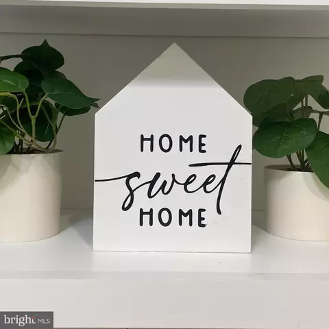 115 Woodland Rd, Gaithersburg, MD 20877