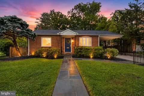 4513 Puller Dr, Kensington, MD 20895