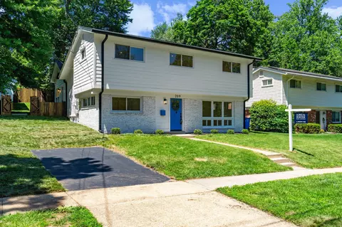 Exterior - 209 Thistle Dr, Silver Spring, MD 20901 photo 2 of 6