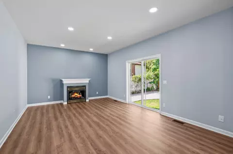 Living - 2017 Glenallan Ave, Silver Spring, MD 20902 photo 1 of 5