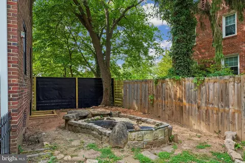 Exterior - 1106 Meurilee Ln, Silver Spring, MD 20901 photo 7 of 9