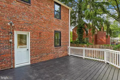 Exterior - 1106 Meurilee Ln, Silver Spring, MD 20901 photo 3 of 9
