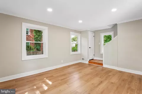 Living - 1106 Meurilee Ln, Silver Spring, MD 20901 photo 1 of 2