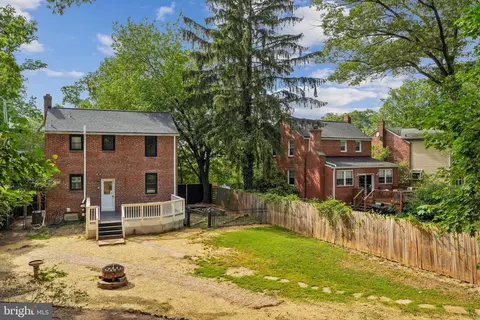 Exterior - 1106 Meurilee Ln, Silver Spring, MD 20901 photo 8 of 9