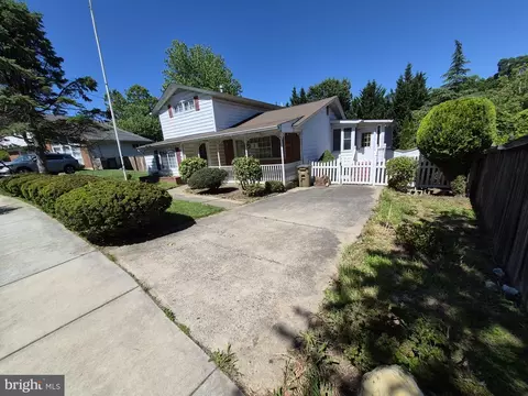 409 Hull Pl, Rockville, MD 20852