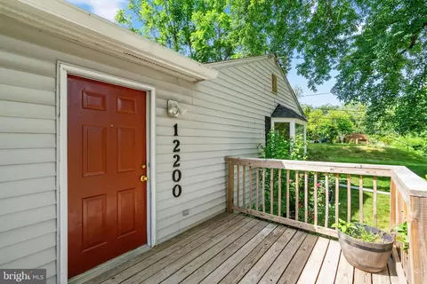 Exterior - 12200 Valleywood Dr, Silver Spring, MD 20902 photo 1 of 5