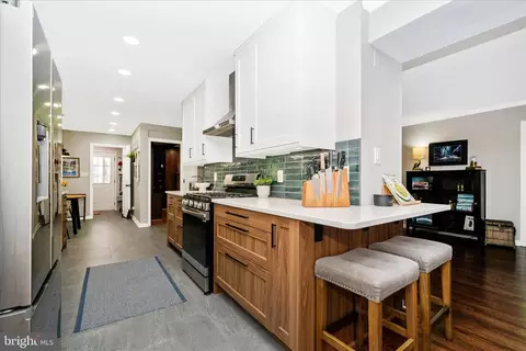 Kitchen - 13120 Clifton Rd, Silver Spring, MD 20904 photo 2 of 7