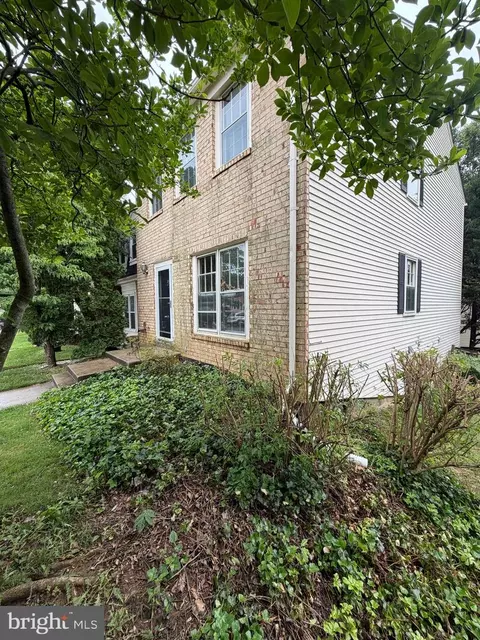 14 Pennydog Ct, Silver Spring, MD 20902