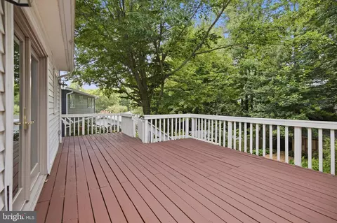 Exterior - 10614 Glenwild Rd, Silver Spring, MD 20901 photo 8 of 9