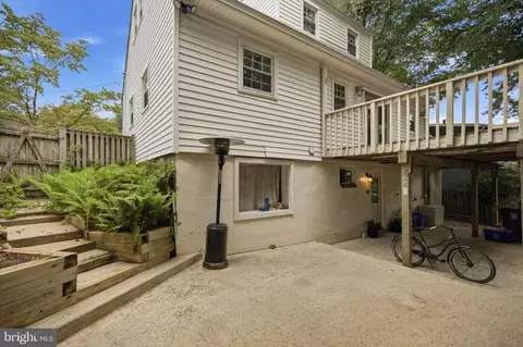 Exterior - 10614 Glenwild Rd, Silver Spring, MD 20901 photo 6 of 9