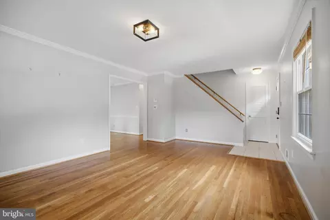 Living - 10614 Glenwild Rd, Silver Spring, MD 20901 photo 5 of 5