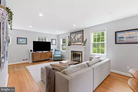 Other - 1709 White Oak Dr, Silver Spring, MD 20910 photo 2 of 12