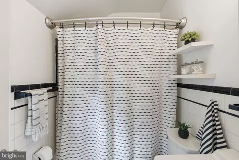 Bath - 1709 White Oak Dr, Silver Spring, MD 20910 photo 3 of 4