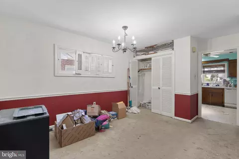 Entry Way - 507 Harding Dr, Silver Spring, MD 20901 photo 2 of 5