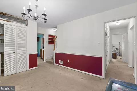 Entry Way - 507 Harding Dr, Silver Spring, MD 20901 photo 1 of 5