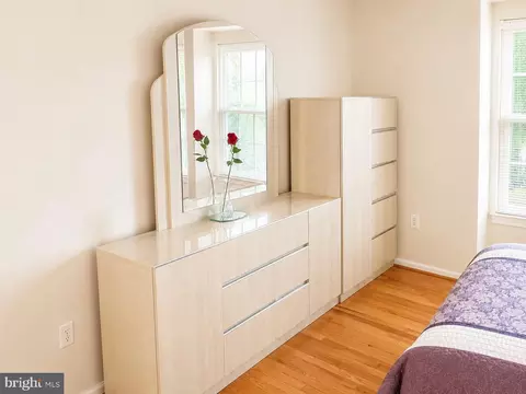 Bedroom - 15118 Callohan Ct, Silver Spring, MD 20906 photo 4 of 5