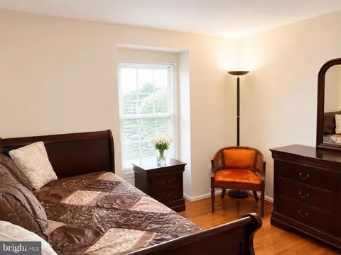 Bedroom - 15118 Callohan Ct, Silver Spring, MD 20906 photo 3 of 5