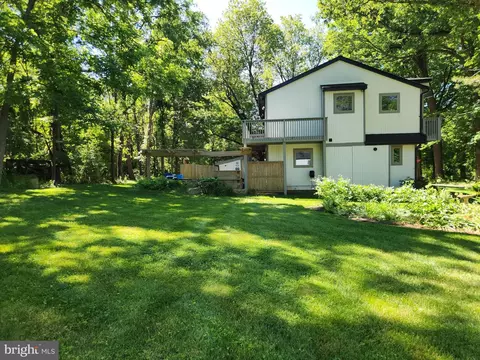 Exterior - 1530 Murphy Ln, Silver Spring, MD 20905 photo 19 of 24