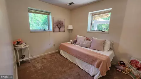 Bedroom - 1530 Murphy Ln, Silver Spring, MD 20905 photo 4 of 9